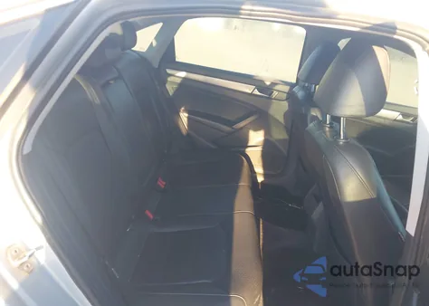 2015 Volkswagen Passat 1.8T Limited Edition from USA, damaged, VIN 1VWAT7A31FC114512